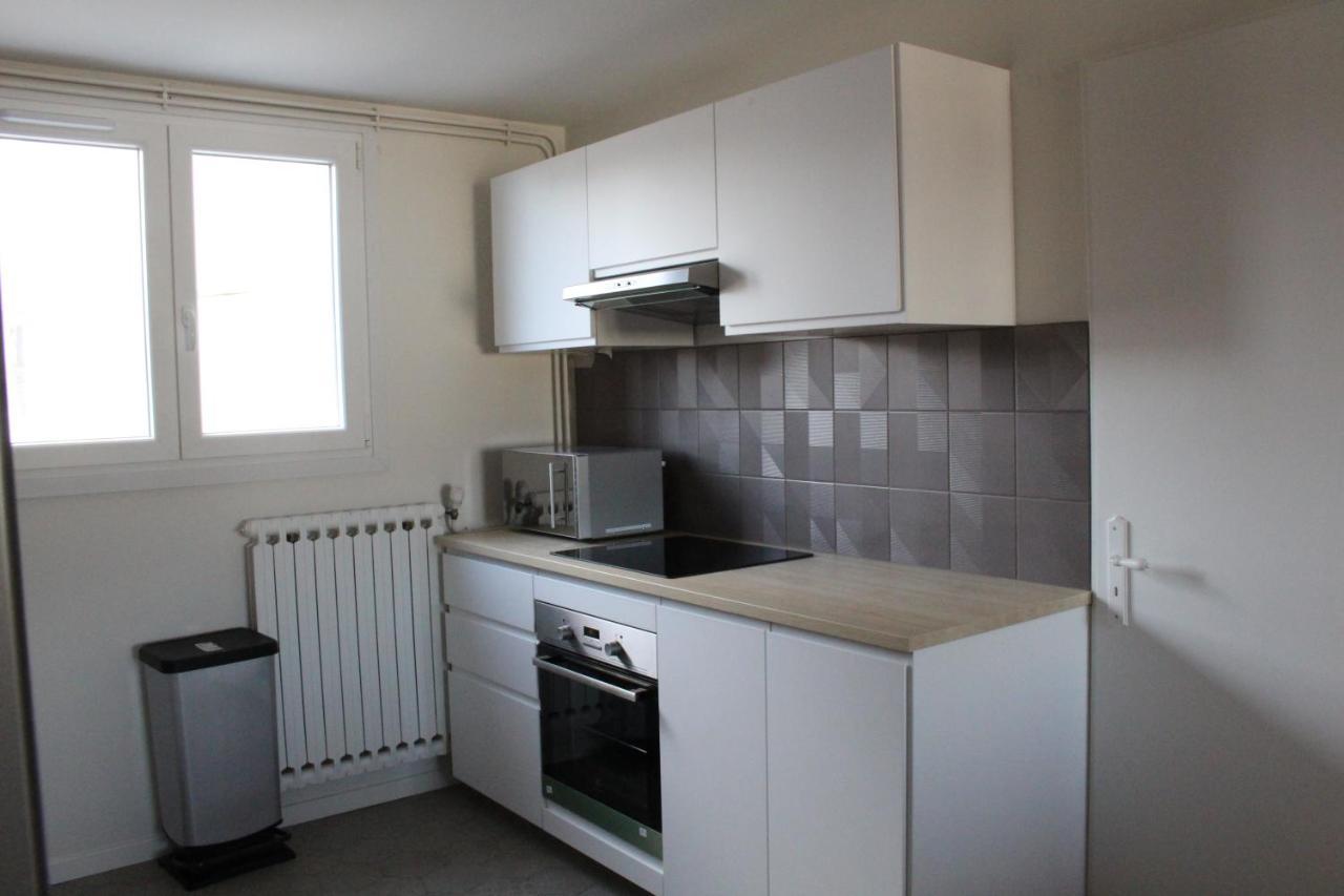 Bienvenue Chez Ed Apartment Villeurbanne Bagian luar foto